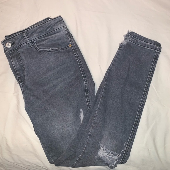 Grey zara ripped jeans - Picture 2 of 3